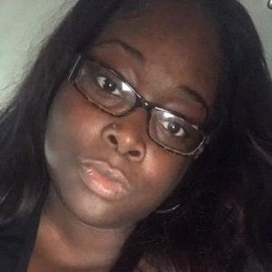 Meet your Posher, Ariana